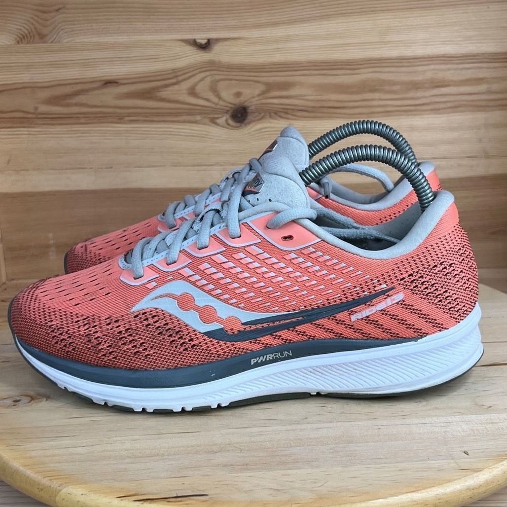 Saucony Ride 13 Orange & White Athletic Running Shoes Womens Size 8.4 - Picture 3 of 8